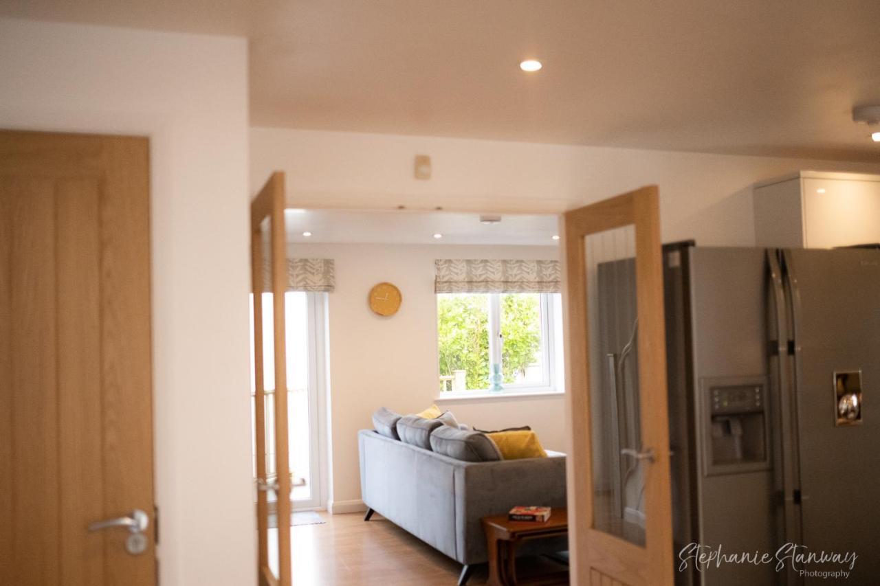 The Lookout, Modern Home From Home, Sleeps 5, With Private Parking & Outside Terrace St Ives Extérieur photo